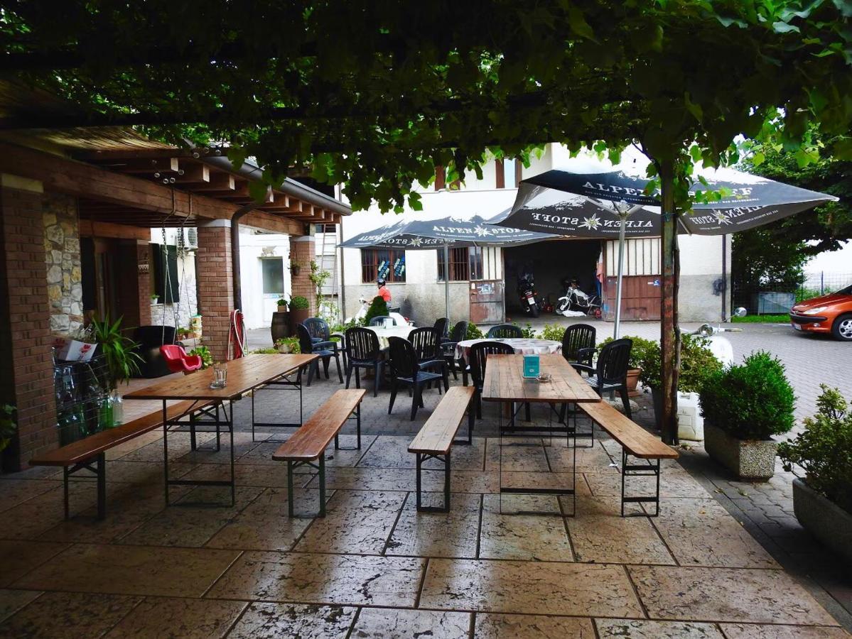 Affittacamere Canal Borso del Grappa Bagian luar foto